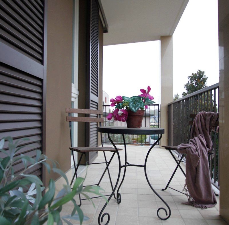 Bilocale open space con ampi loggiati