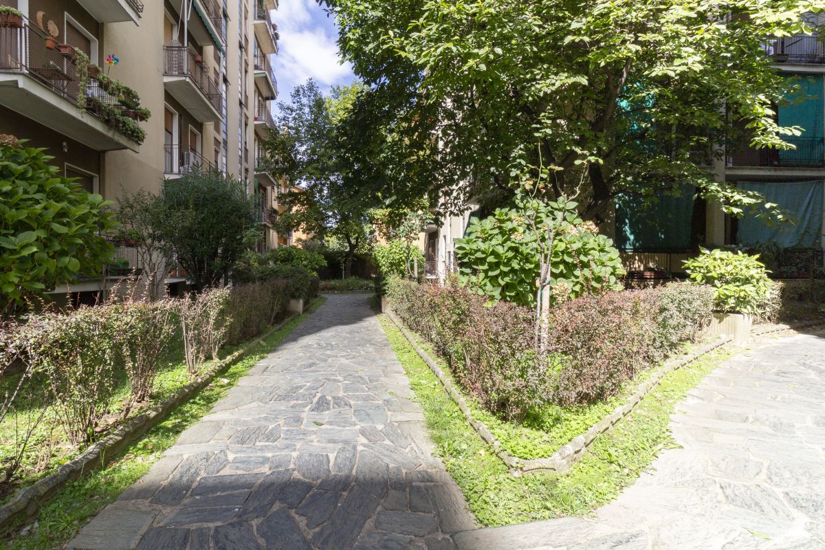 25 Trilocale immerso nel verde
