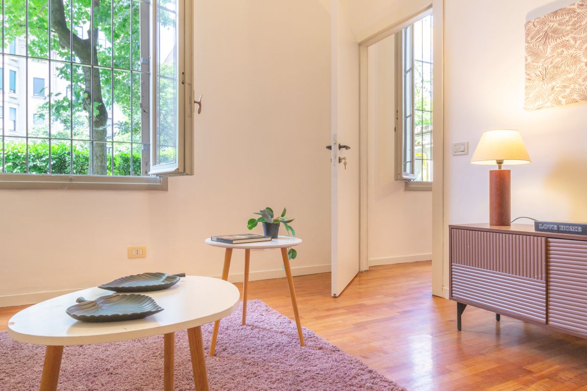 18 Esclusivo trilocale di prestigio – Milano – P.ta Venezia