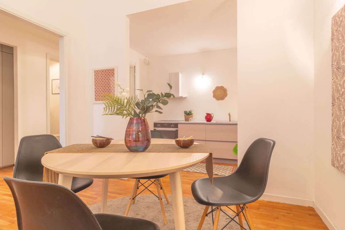 22 Esclusivo trilocale di prestigio – Milano – P.ta Venezia