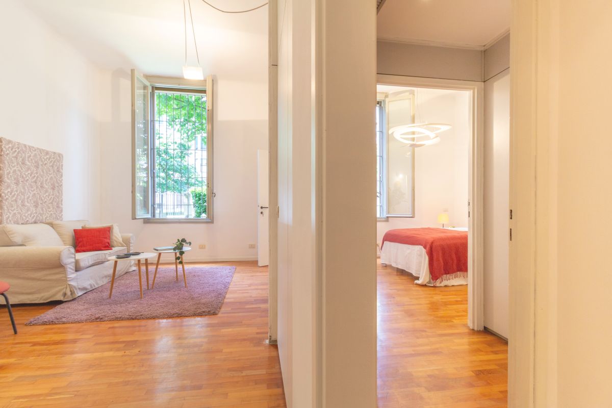 23 Esclusivo trilocale di prestigio – Milano – P.ta Venezia