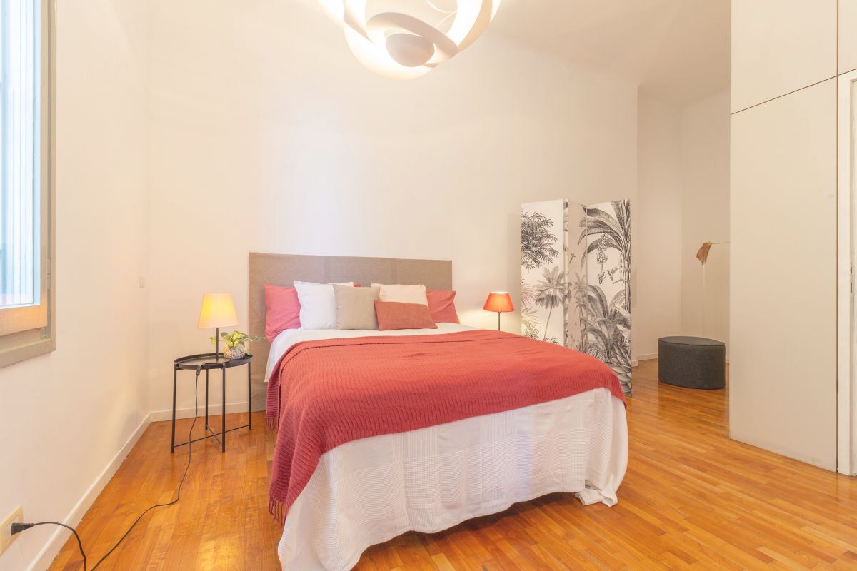 25 Esclusivo trilocale di prestigio – Milano – P.ta Venezia