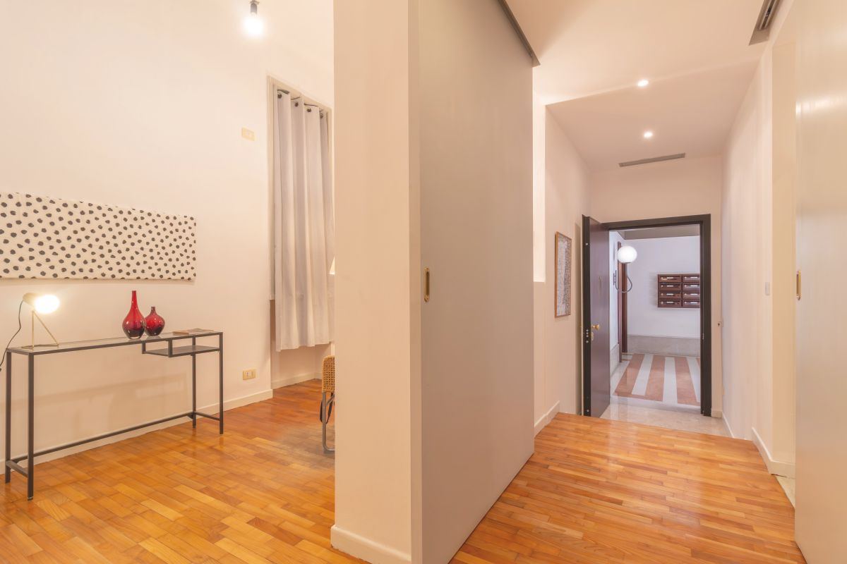 31 Esclusivo trilocale di prestigio – Milano – P.ta Venezia